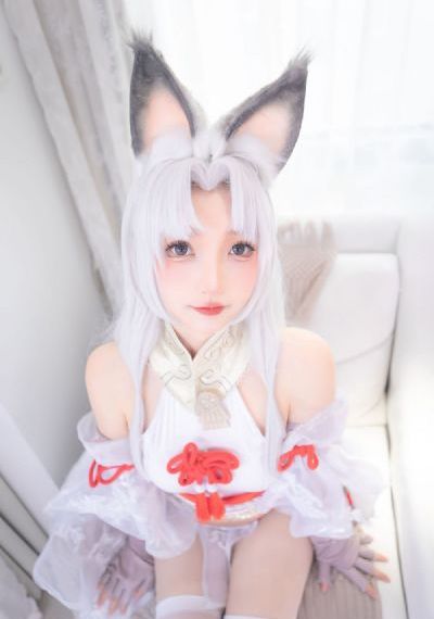 《年轻女教师3》在线观看