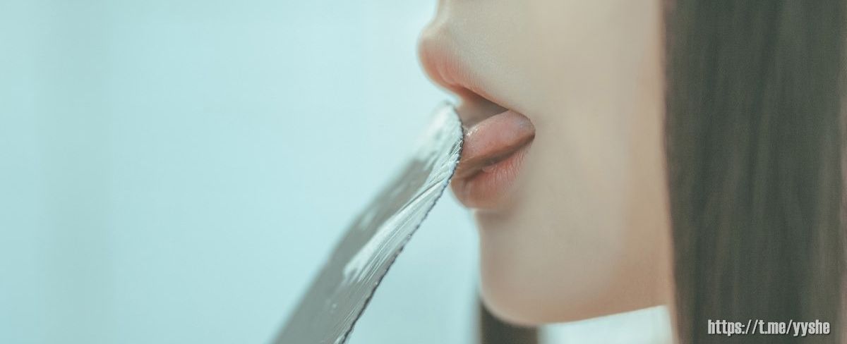 已满十八岁从此进入戴好耳机的