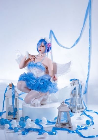 倩女杏花开