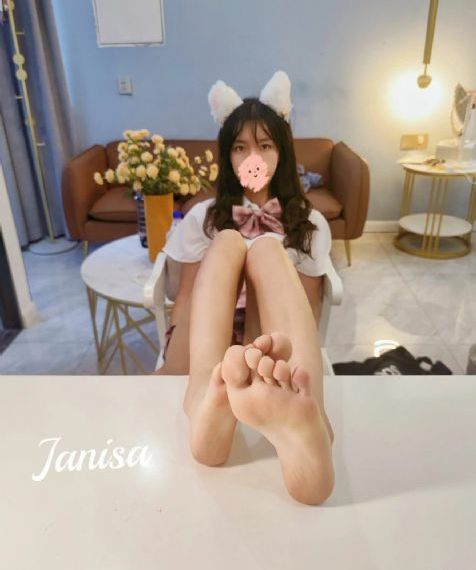 隔壁女孩二