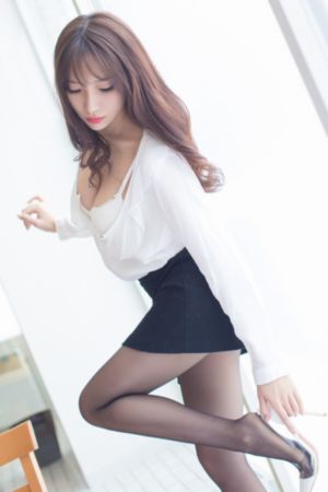 年轻的小婊3韩剧中文版…