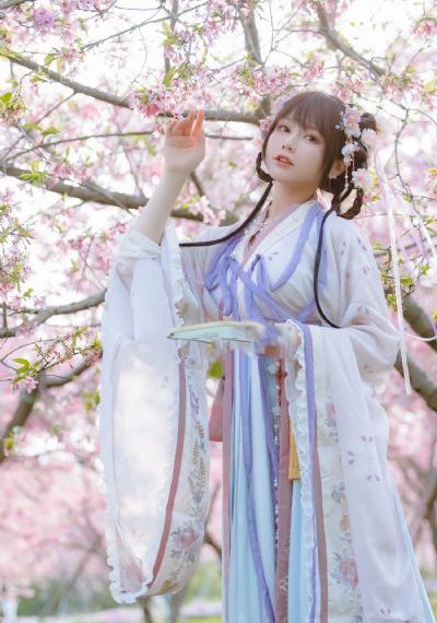 杏树纱奈