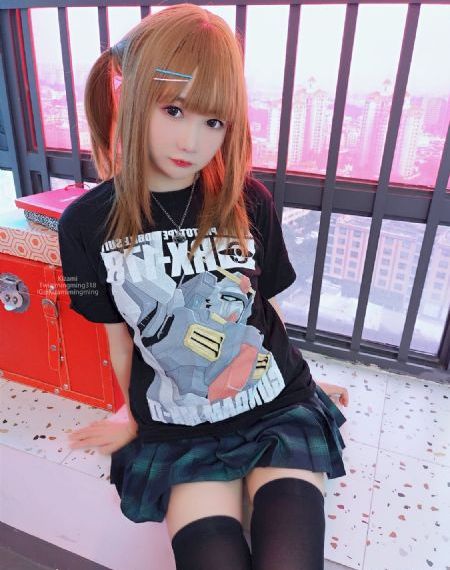 《美丽》